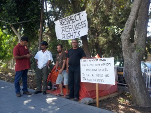 Recognised_Refugees_Protest_Parliament